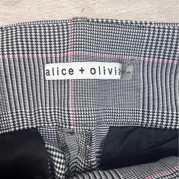 Alice + Olivia Grey and Pink Trouser - Picture 7 of 9